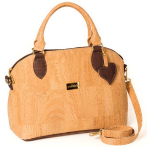 Meet your Posher, Raluca - Picture 5 of 8